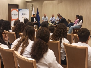 0 02 05 034fbde882b578efacaf8b34acf65543b69e7073c8eb8e0909e87bc75b81346b E05a2868a6bd4b39.jpg