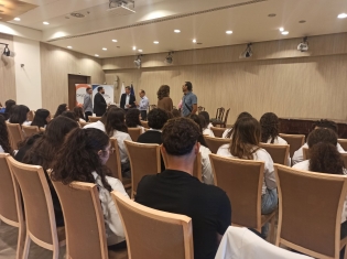 0 02 05 0ea5750144fb64654396d6fdaba8e63761a6040afc46d28631fe51ced1cf8b11 Bb656ca2b37a37cb.jpg