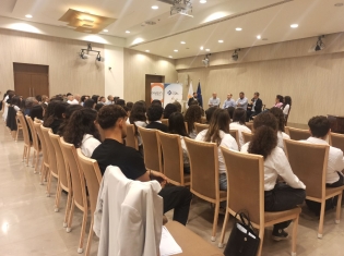 0 02 05 94a2b890595ec87917d3c6a378036ee89e2bcf10e792b39f014b57a5c661b6d0 60400a5eab5fbbbc.jpg