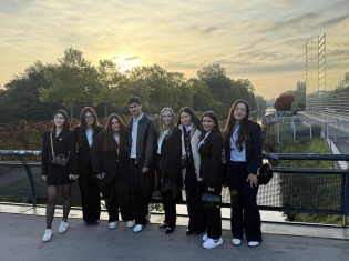 0 02 0b Ed06e2b74aa2ae80db39b166407f540a7cead0b9746edeb205c8a7fb728d4e2e 8efa998dbccf8df3.jpg